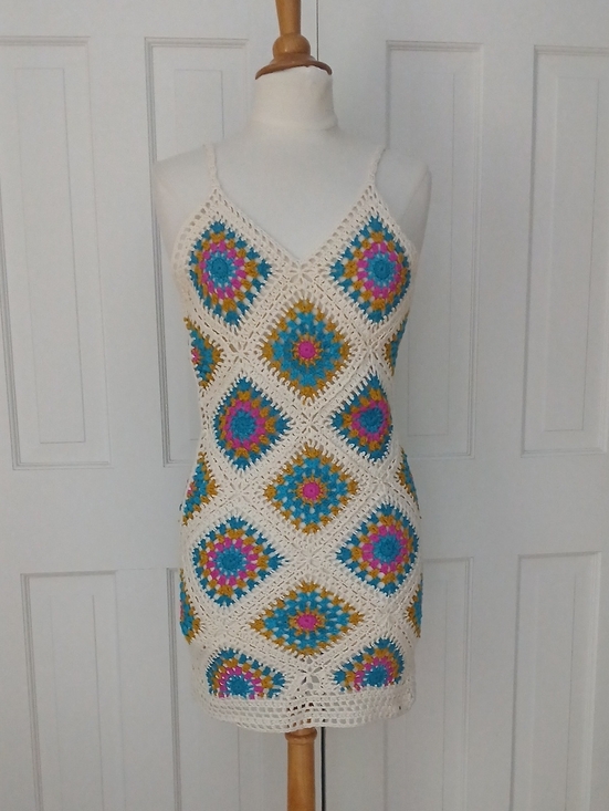 Hurley Dresses & Skirts - Hurley Crochet Diamonds Mini Coverup Dress